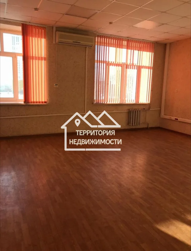 Офис, 22 м² Республики 211/3 - миниатюра 6