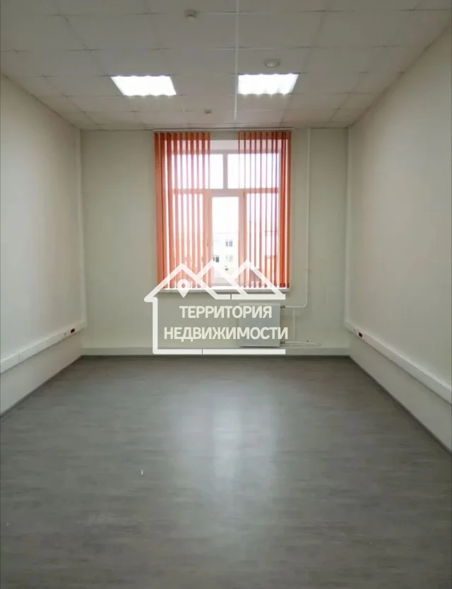 Офис, 22 м² Республики 211/3 - миниатюра 8