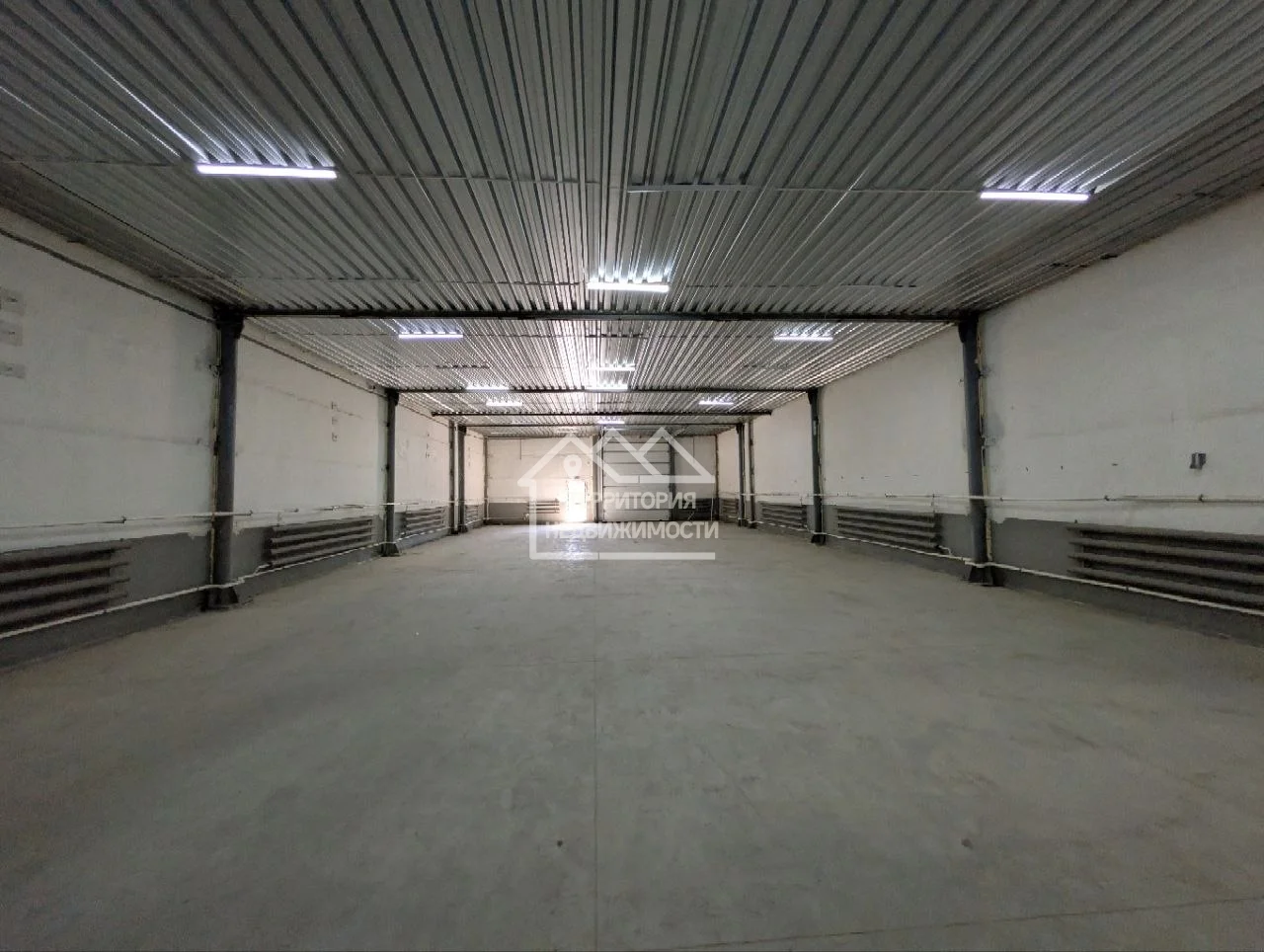 Склад, 500 м². Ветеранов Труда 50 - изображение 1