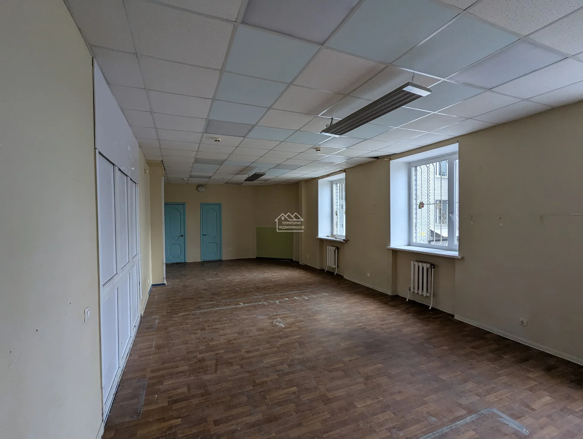 Торговое помещение, 57 м² Первомайская 60к1 - миниатюра 3