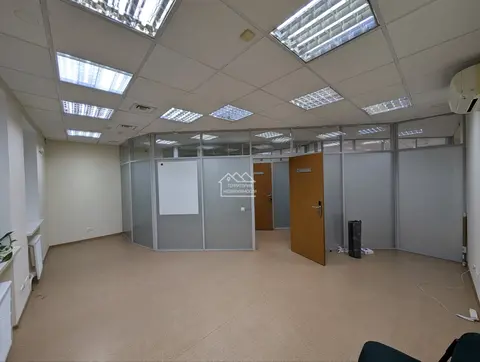 Офис, 22.3м²  ул.Республики 14/7