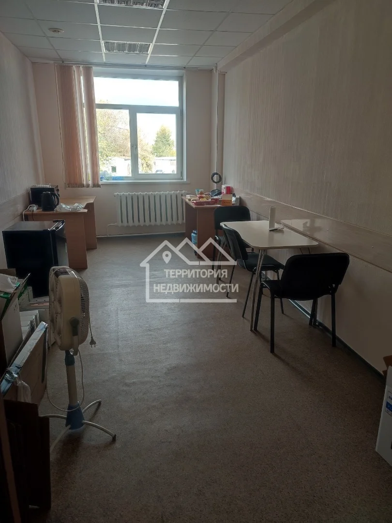 Офисное помещение 18,2 кв.м ул. Республики 207 - миниатюра 6