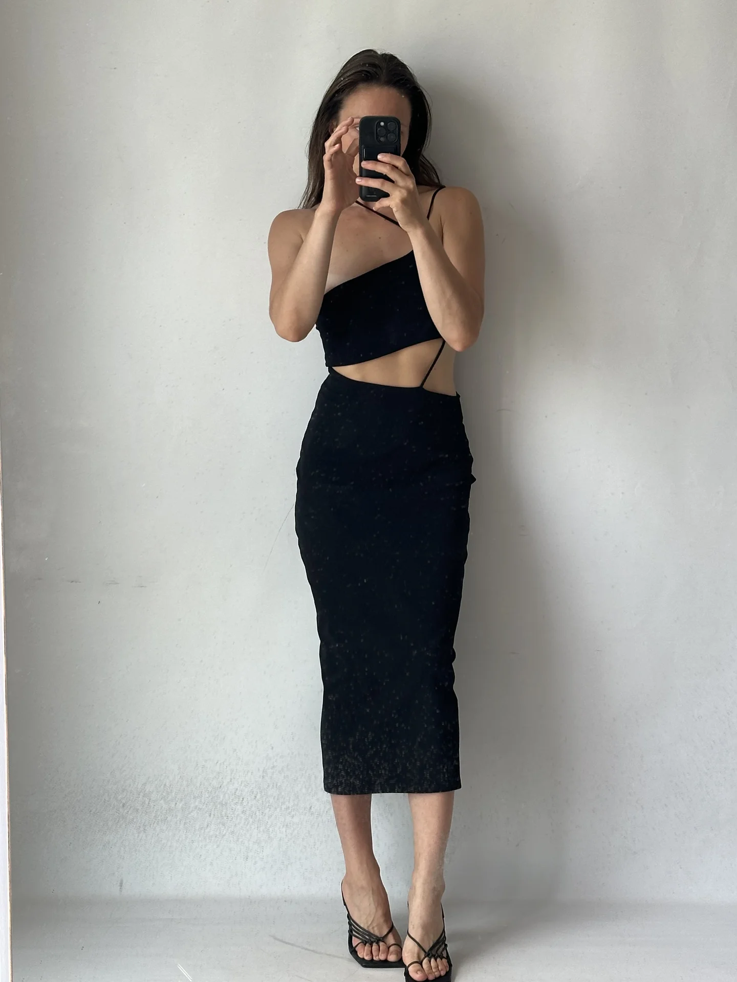 ZARA Платье женское черное миди на бретелях - миниатюра 3