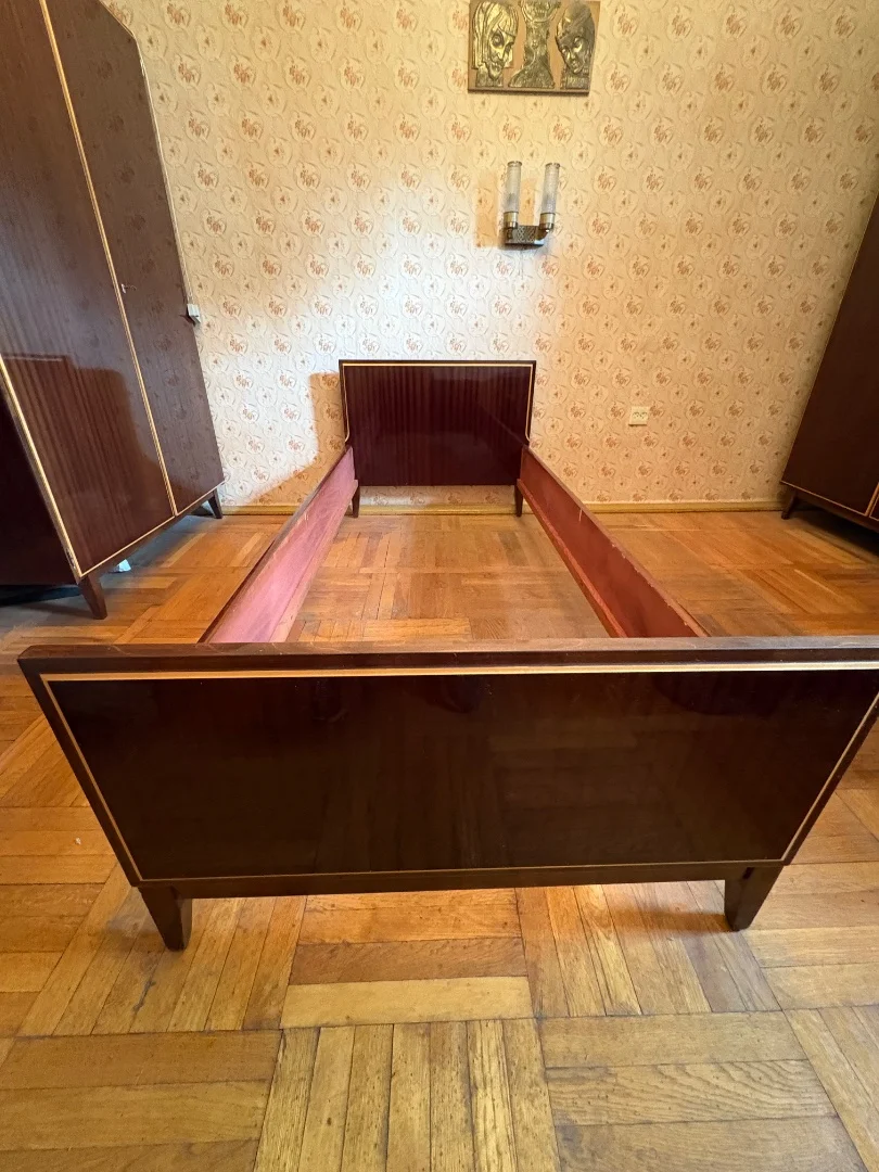 Кровать - миниатюра 3