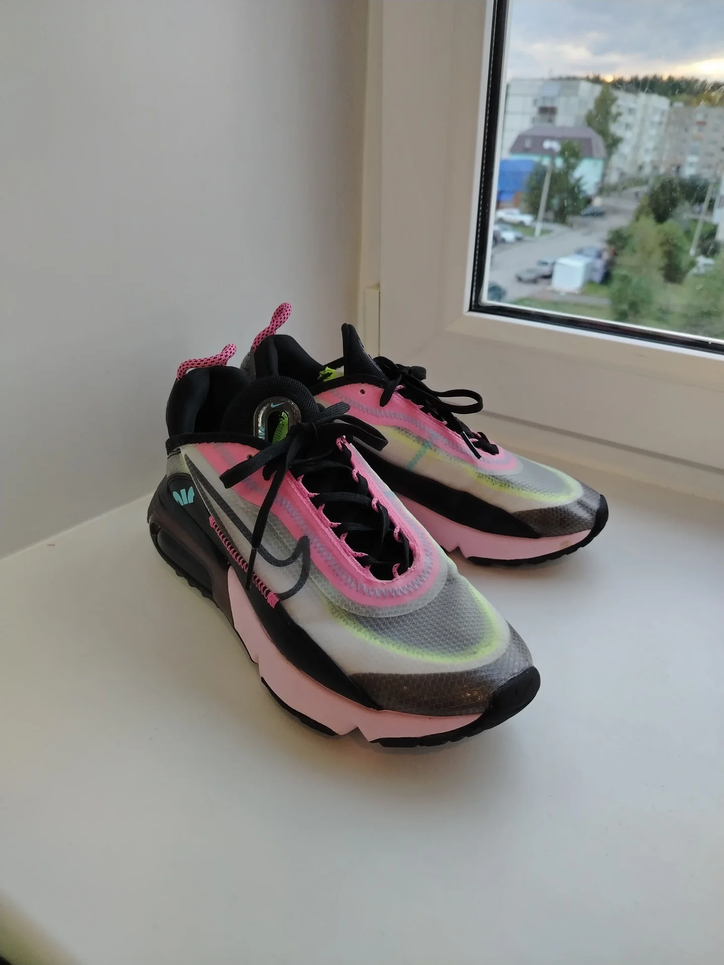 кроссовки nike 37 размер бу - изображение 1