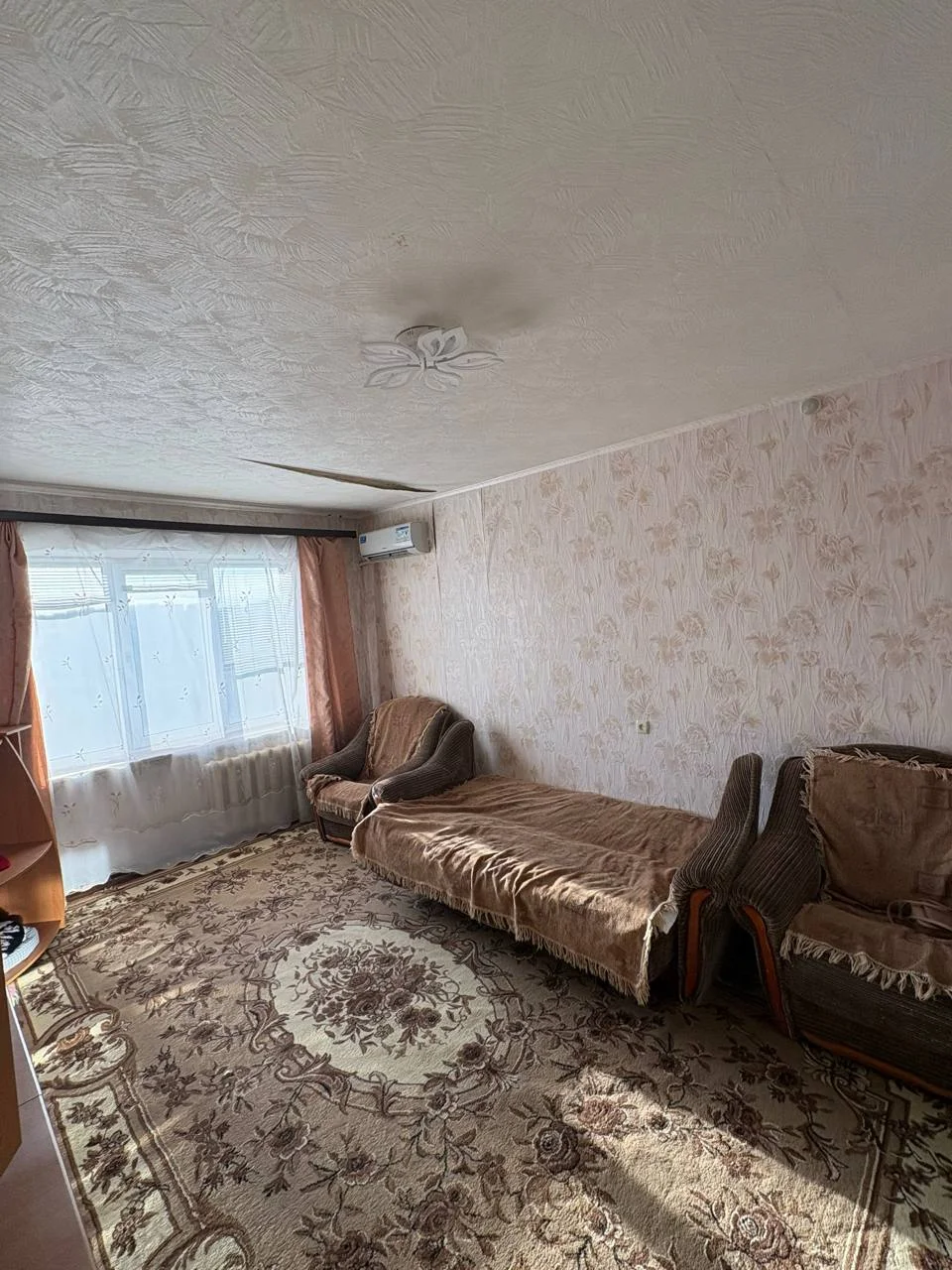Трёхкомнатная квартира в ЛНР - миниатюра 3