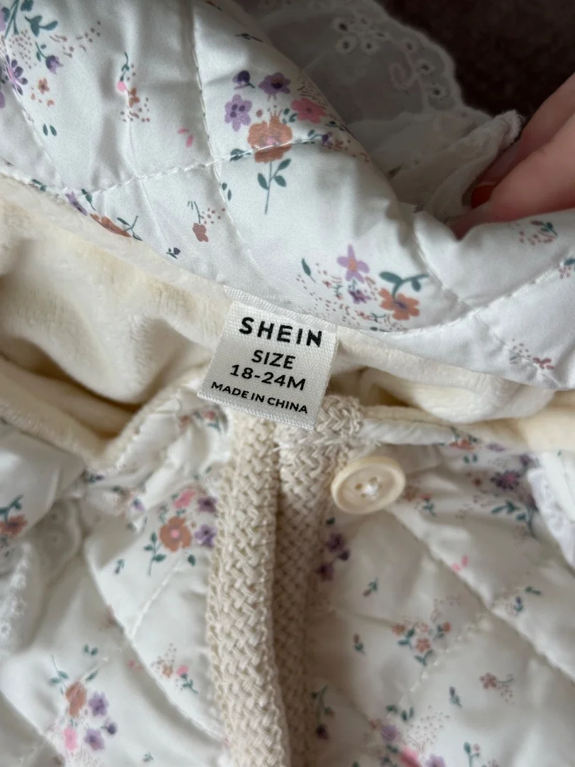 Куртка для девочки новая shein - миниатюра 2