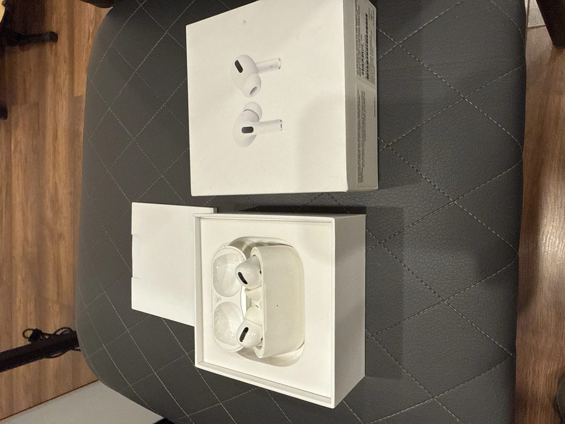 AirPods Pro 1 поколение Оригинал - изображение 1