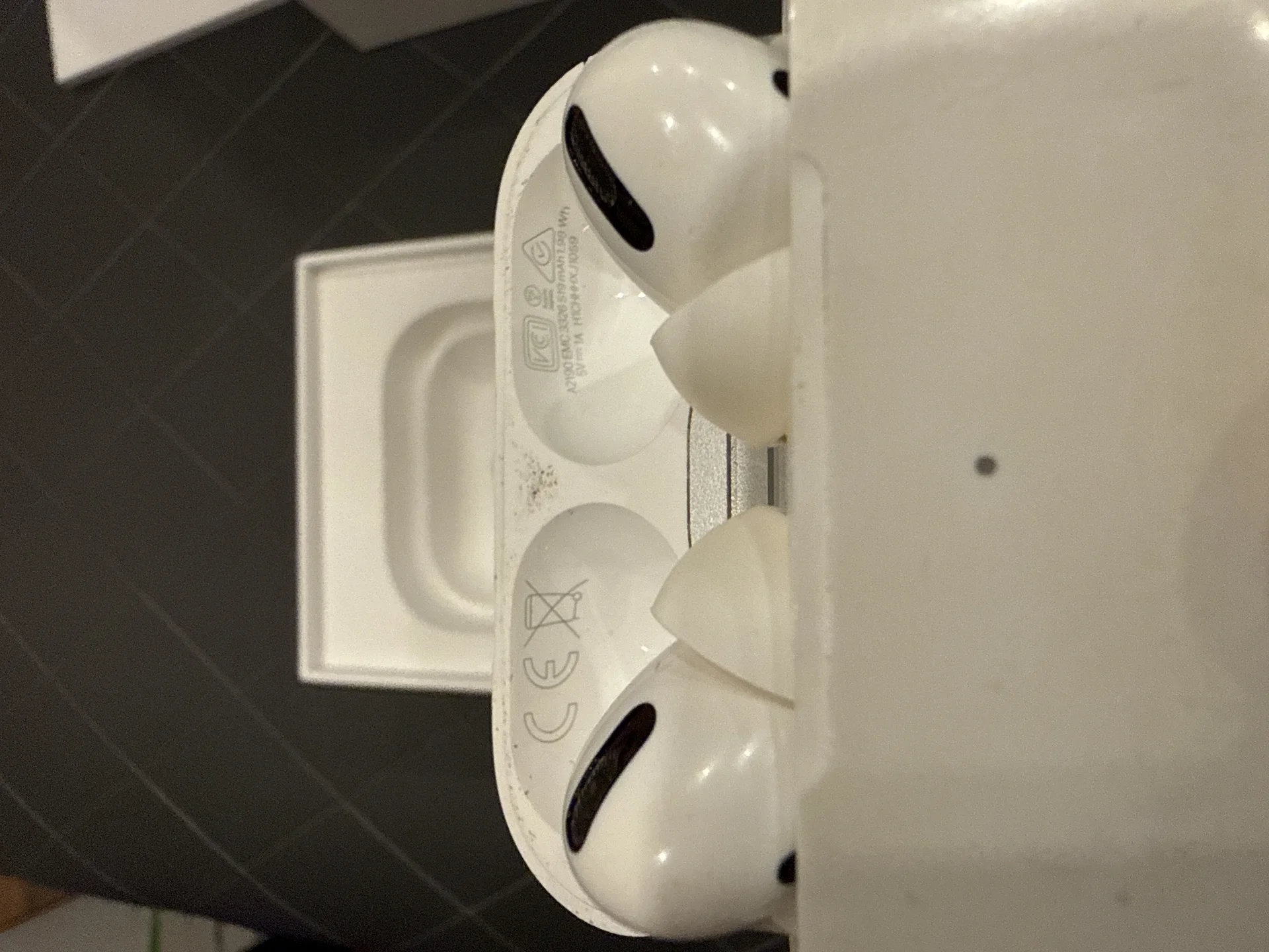 AirPods Pro 1 поколение Оригинал - миниатюра 6