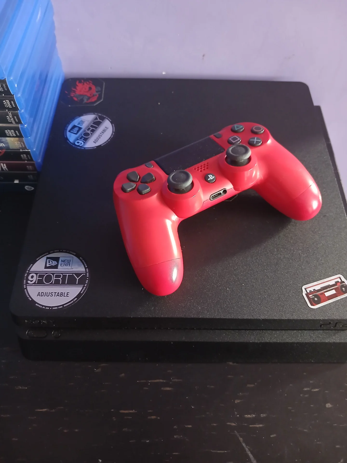 Sony playstation 4 slim - миниатюра 2