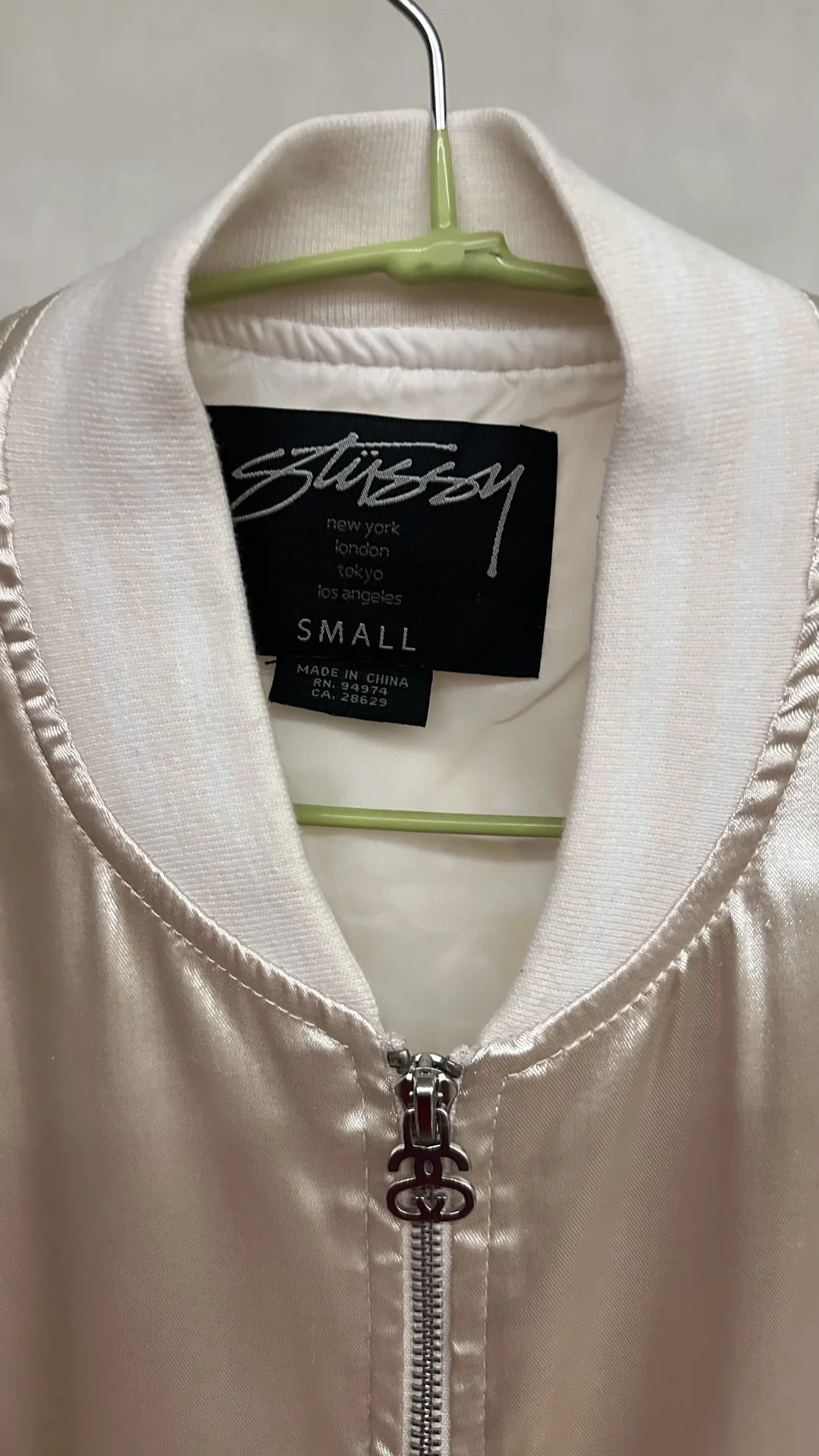 Бомбер Stüssy сатиновый кремовый S - миниатюра 4