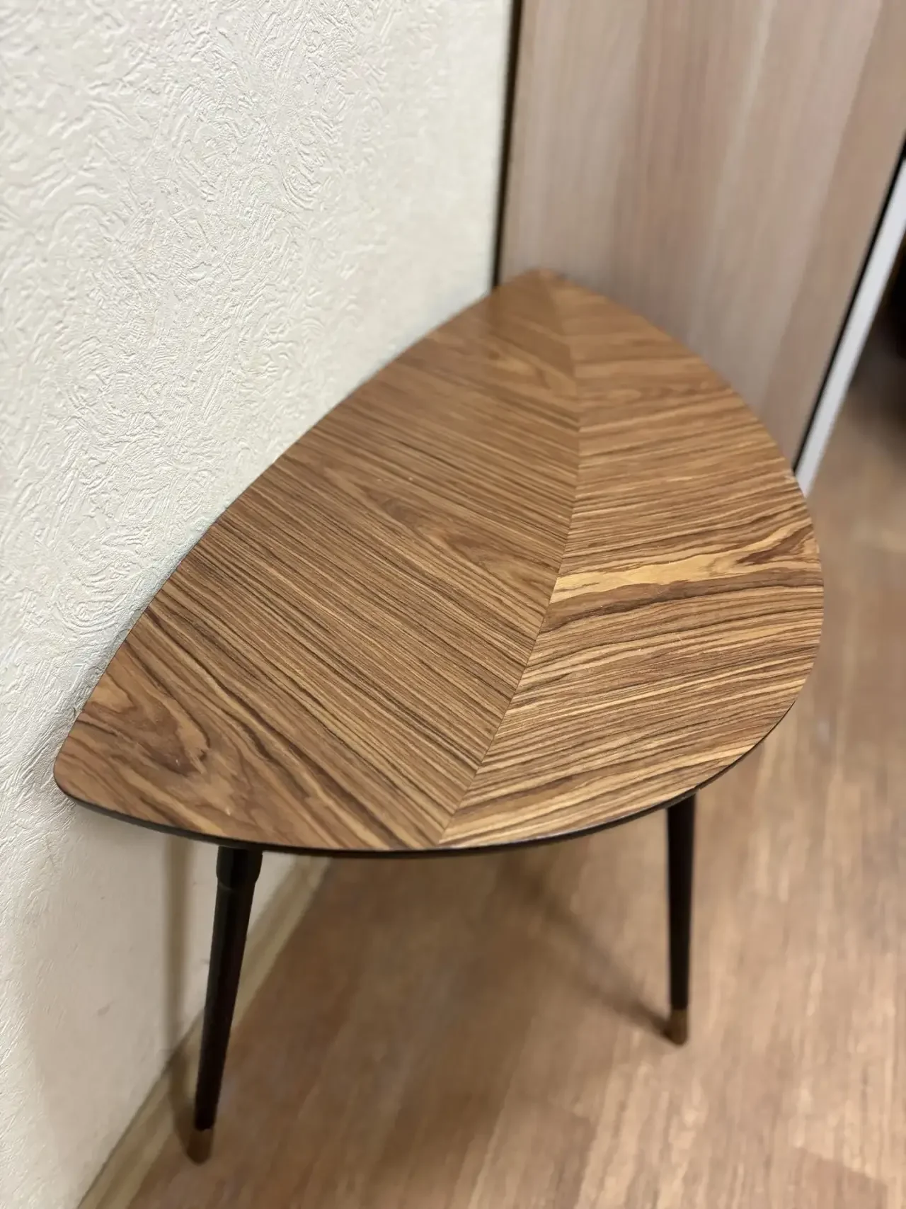 Кофейный журнальный столик Lovbacken IKEA - миниатюра 7