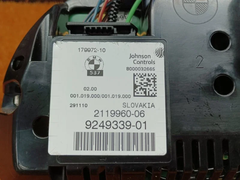 Щиток приборов BMW X3 F25 N52B30A 2011 - миниатюра 9