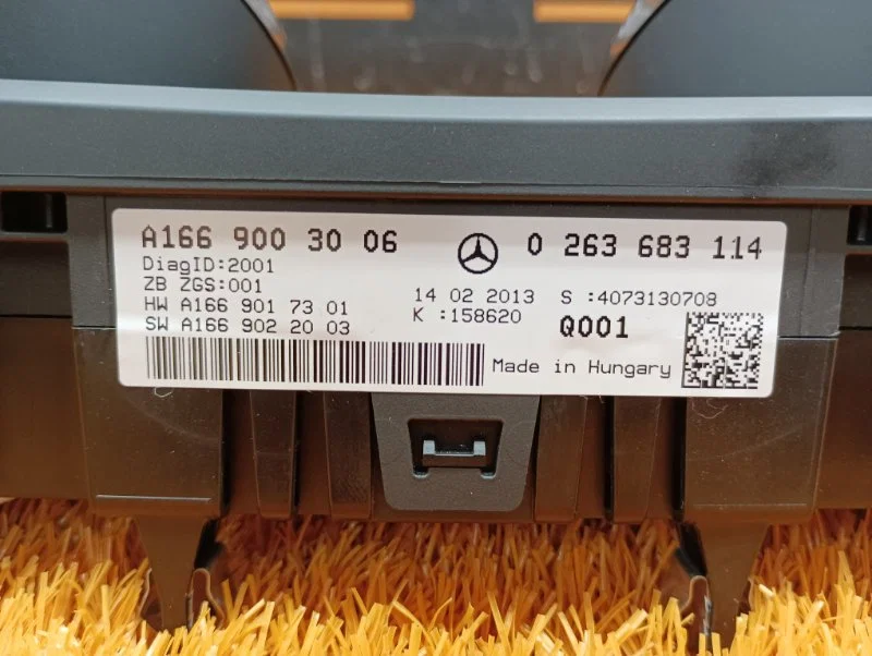 Щиток приборов Mercedes-Benz M-Class W166 276.955 - миниатюра 7
