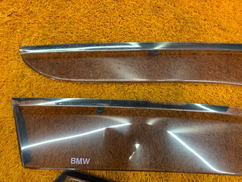 Ветровик BMW X5 E70 N55B30A 2011 - миниатюра 2