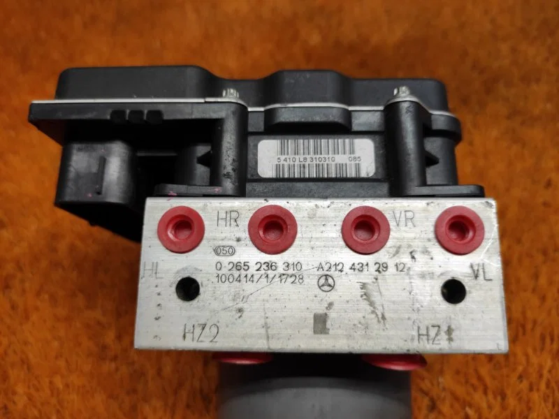 Блок ABS Mercedes-Benz E-class W212 271.860 2010 - миниатюра 7