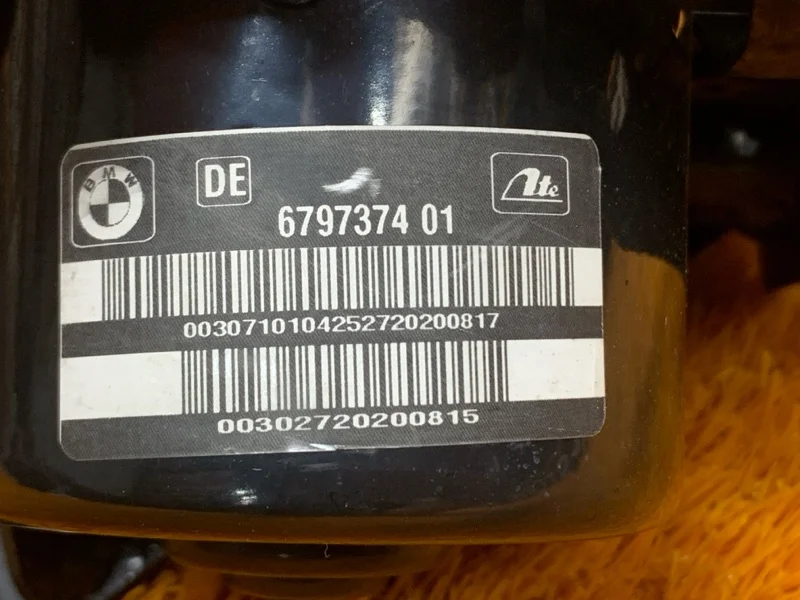 Насос вакуумный BMW X6 E72/E71 N63B44A 2011 - миниатюра 6