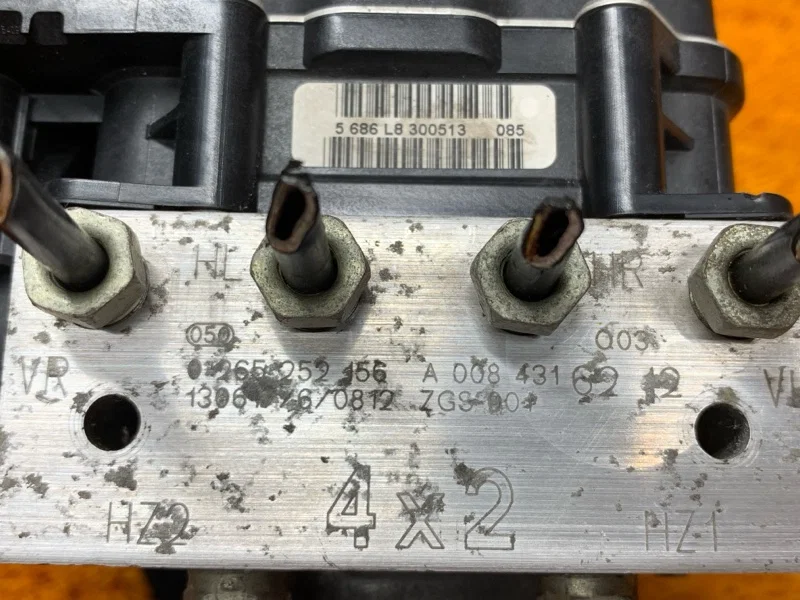 Блок ABS Mercedes-Benz V-Class W639 272.978 2013 - миниатюра 8