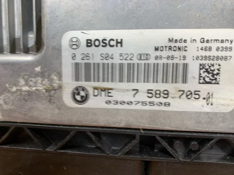 Блок управления двс BMW 3-Series E90 N46B20B 2008 - миниатюра 5