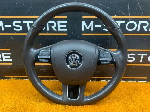 Руль Volkswagen Touareg 7P CGR 2011