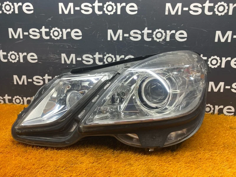 Фара левая Mercedes-Benz E-class W212 272.952 2009 - изображение 1