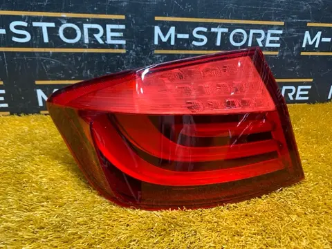 Фонарь задний левый BMW 5-Series F10 N20B20B 2012