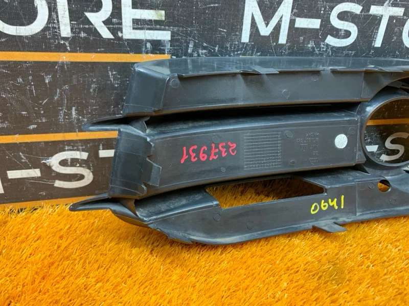 Оправа туманки правая Audi A1 8X CAX 2011 - миниатюра 5