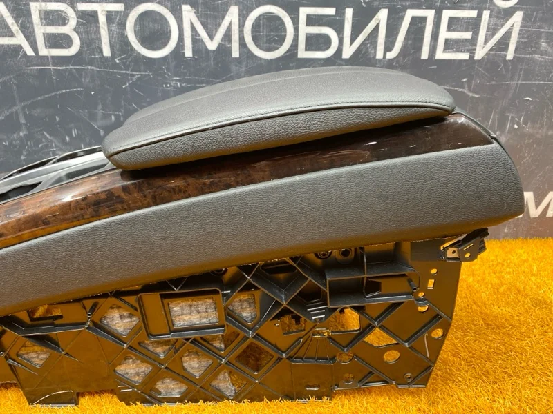 Подлокотник BMW X5 E70 N52B30A 2009 - миниатюра 3