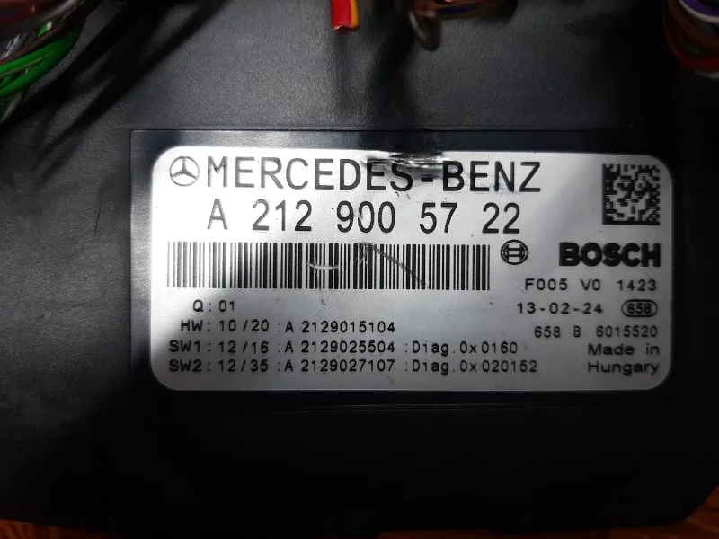Блок предохранителей SAM Mercedes-Benz C-Class - миниатюра 7