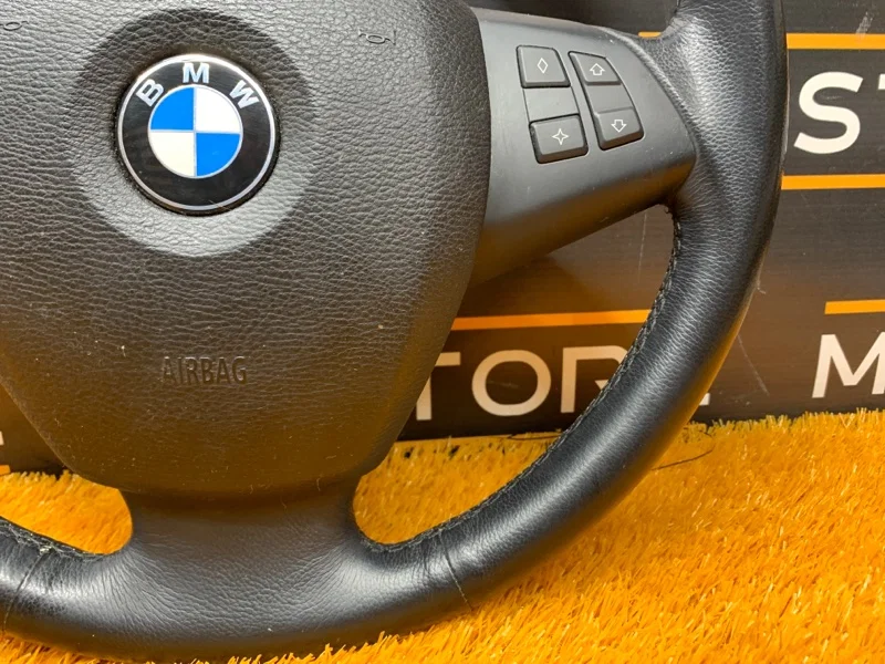 Руль BMW X5 E70 N52B30A 2008 - миниатюра 6