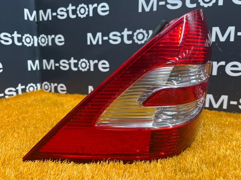 Фонарь задний левый Mercedes-Benz C - Class W203 - миниатюра 2