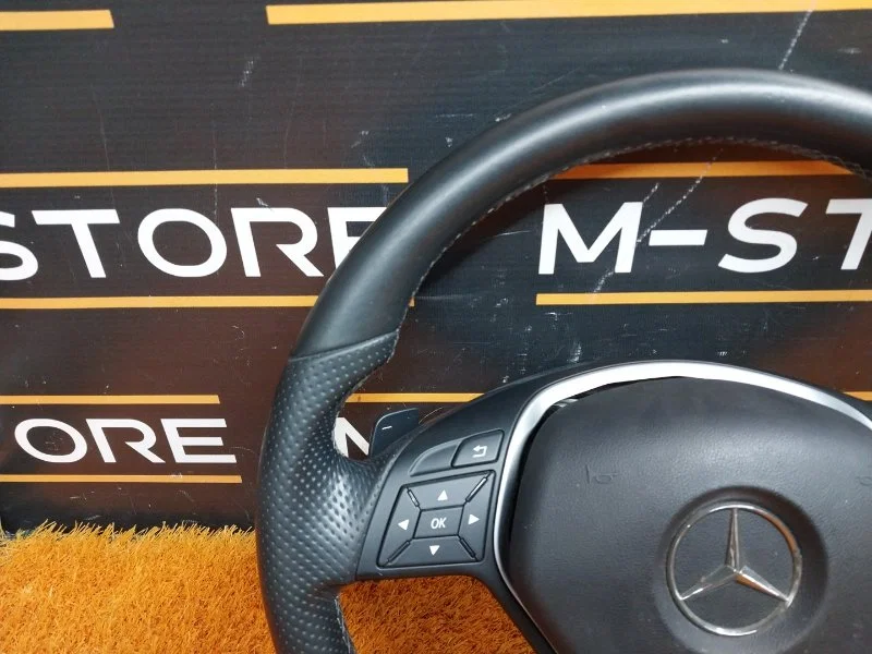 Руль Mercedes-Benz GLA-Class X156 270.920 2014 - миниатюра 2