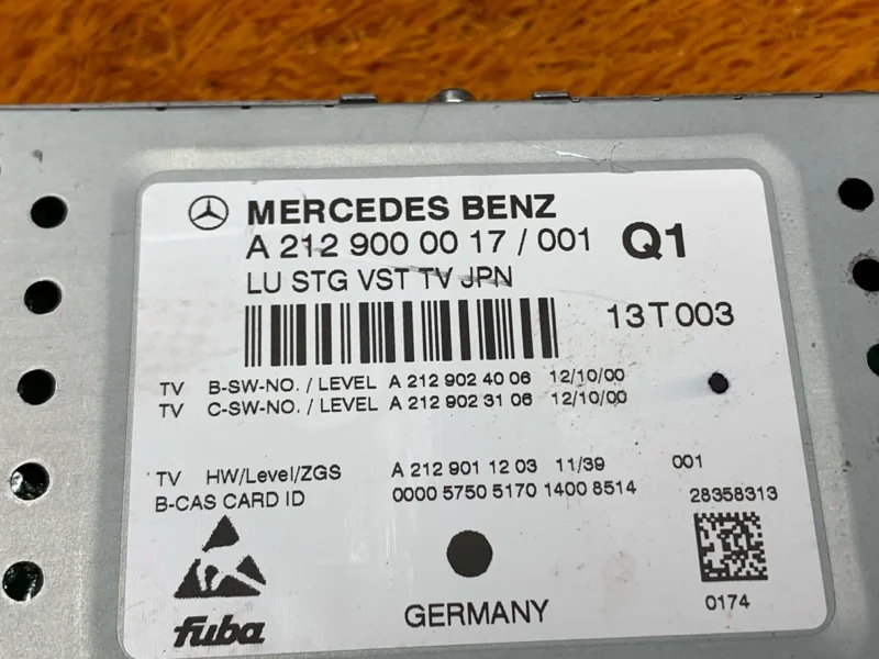 Усилитель звука Mercedes-Benz C-Class W204 271.820 - миниатюра 7