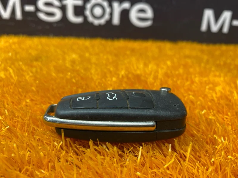 Ключ замка зажигания Audi A3 8V CXS 2014 - миниатюра 4