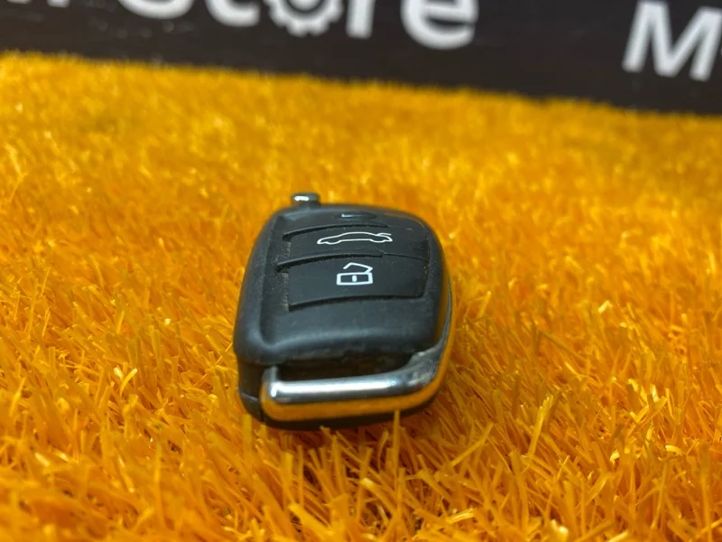Ключ замка зажигания Audi A3 8V CXS 2014 - миниатюра 7