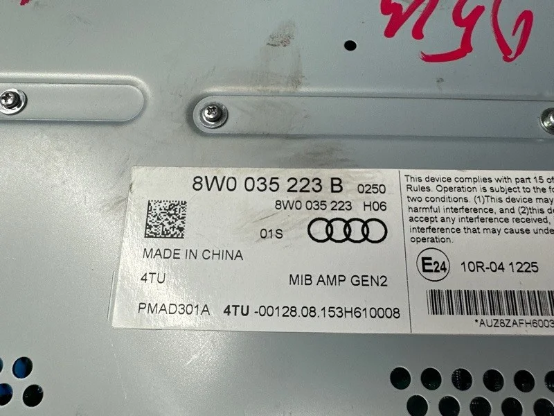 Усилитель звука Audi A4 B9/8W CVK 2015 - миниатюра 4