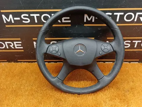 Руль Mercedes-Benz C-Class W204 271.860 2010