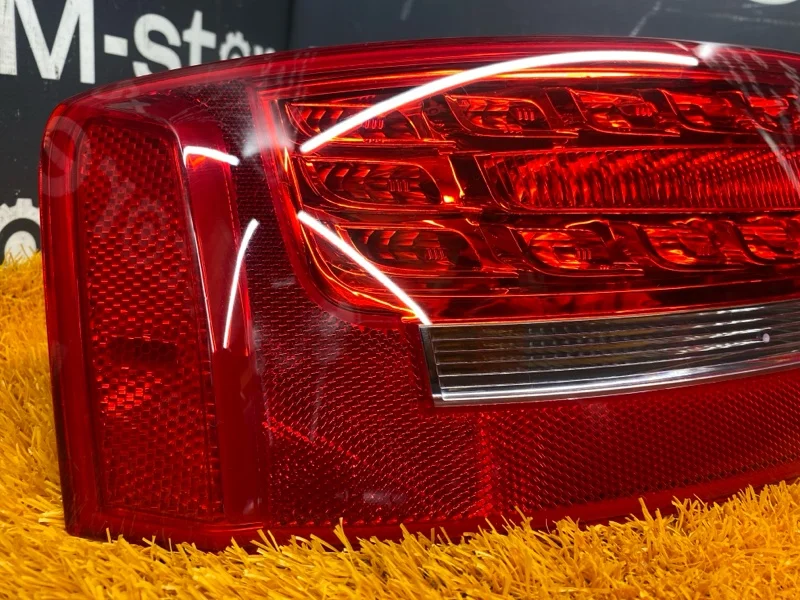 Фонарь задний левый Audi A5 8T CDN 2011 - миниатюра 2