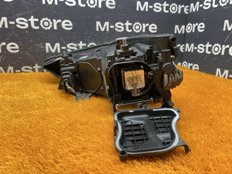 Фара правая Audi A1 8X CAX 2011 - миниатюра 8