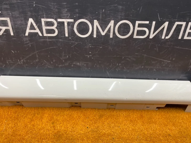 Накладка на порог правая BMW 7-Series F01 N54B30A - миниатюра 5