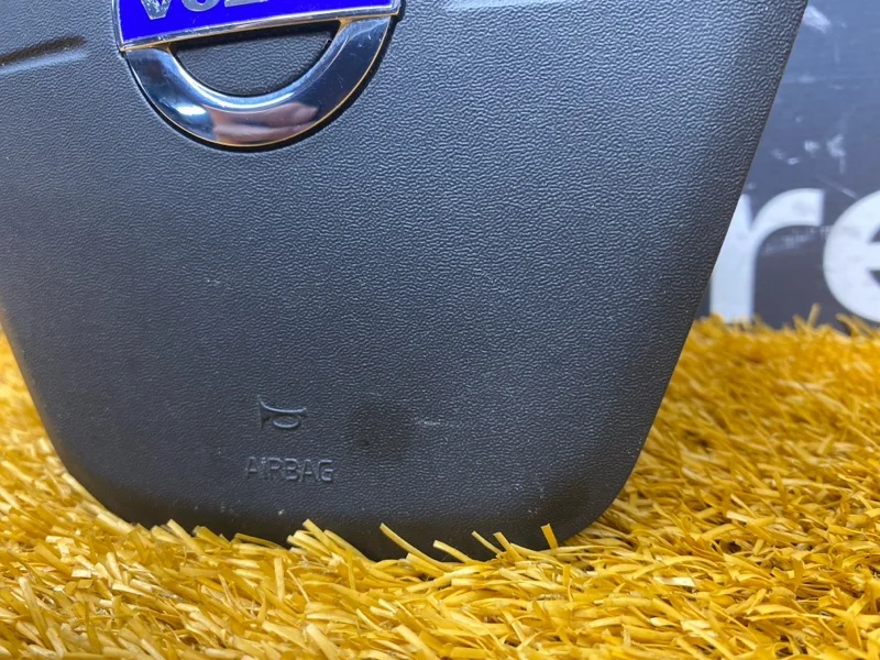 Подушка безопасности водителя Volvo XC60 DZ40 - миниатюра 2
