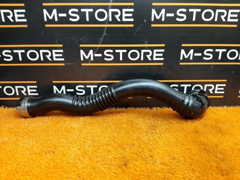 Патрубок интеркулера BMW 3-Series F30 N20B20B 2012 - миниатюра 6