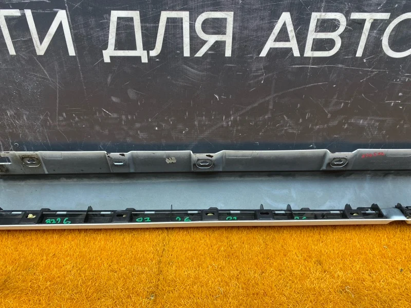 Накладка на порог левая BMW 7-Series F01 N54B30A - миниатюра 10