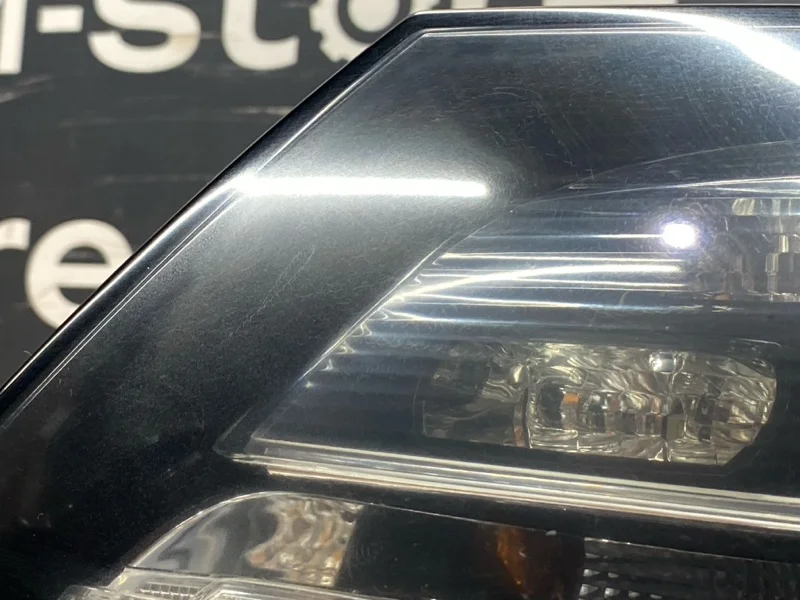 Фара левая Audi Q5 8R CDN 2011 - миниатюра 3
