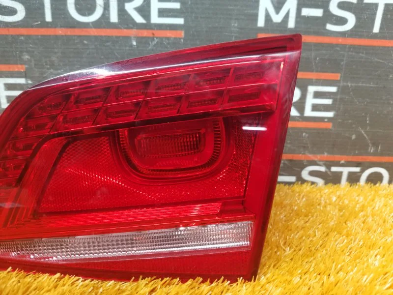 Фонарь крышки багажника правый Volkswagen Passat - миниатюра 4