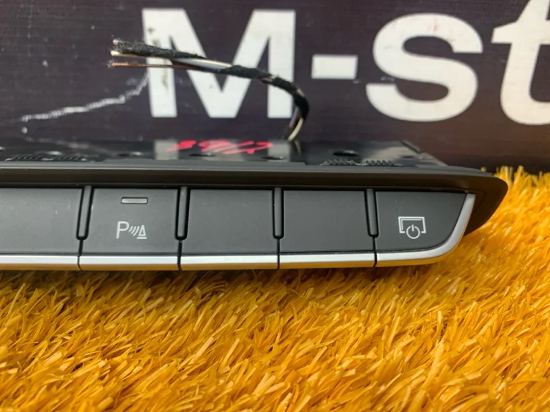 Блок кнопок Audi A4 B9/8W CYR 2015 - миниатюра 3