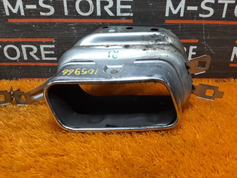 Насадка на глушитель BMW 7-Series F01 N63B44 2011 - миниатюра 2