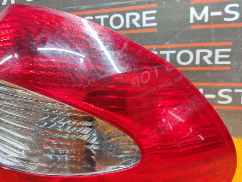 Фонарь задний правый Mercedes-Benz CLK-Class C209 - миниатюра 6