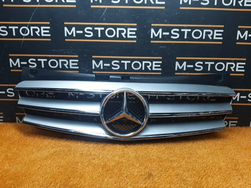 Решетка радиатора Mercedes-Benz V-Class W639 - изображение 1