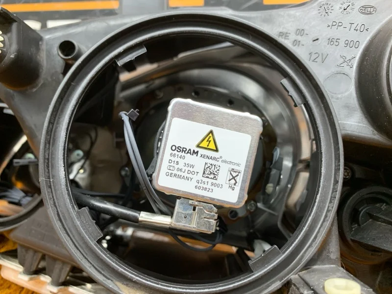 Фара правая Mercedes-Benz V-Class W639 272.978 - миниатюра 9
